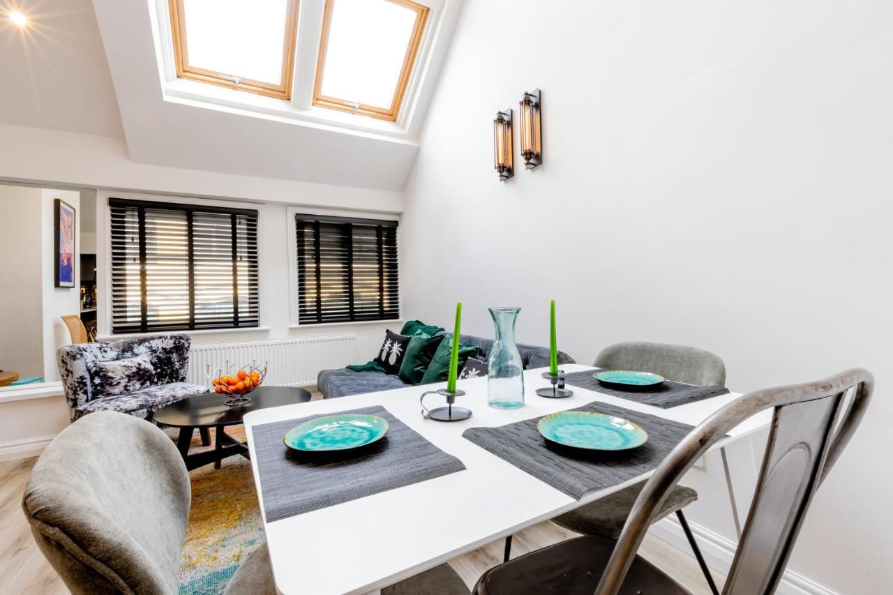 Modern 2 Bedroom Queen Street Apartment Норвич Экстерьер фото