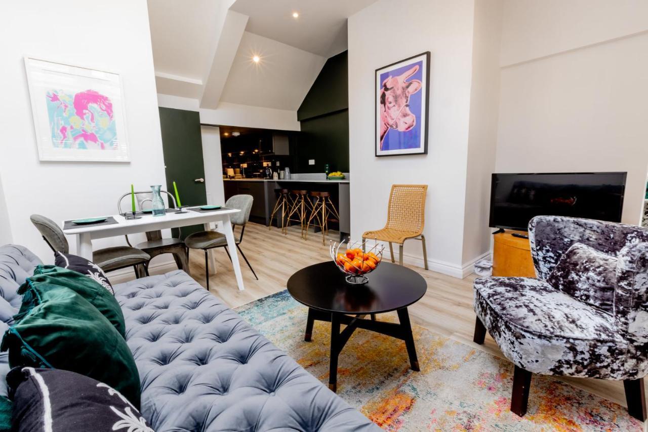Modern 2 Bedroom Queen Street Apartment Норвич Экстерьер фото